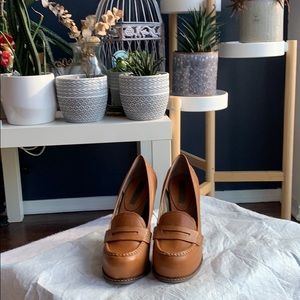 Butterscotch color loafer style heels